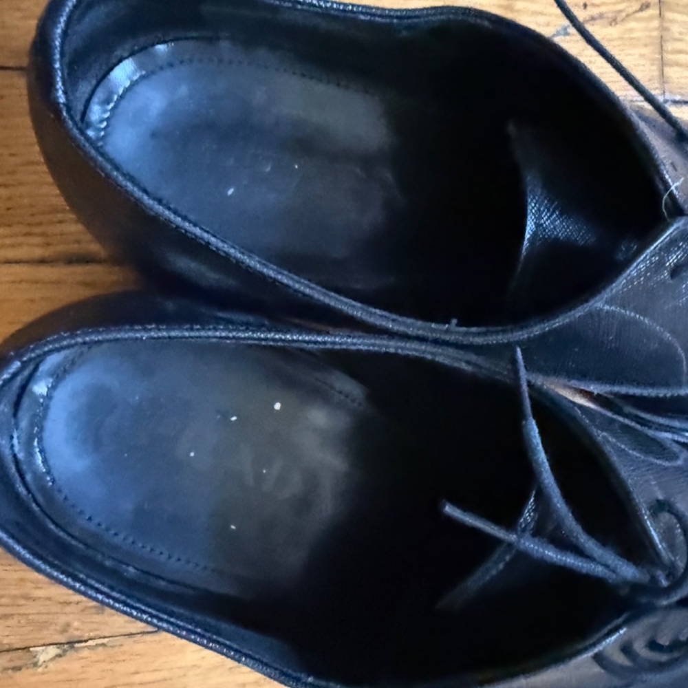 Prada Shoes - Picture 2 of 8